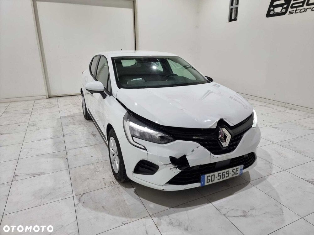 Renault Clio - 10