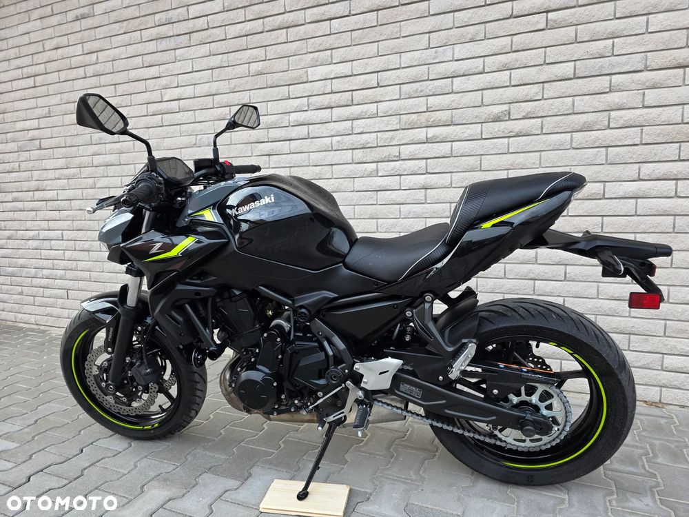 Kawasaki Z 650 - 4