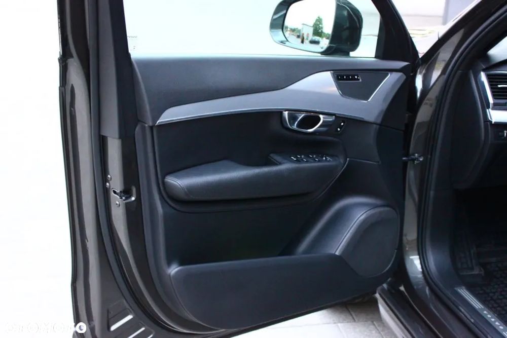 Volvo XC 90 D4 Geartronic Momentum - 18