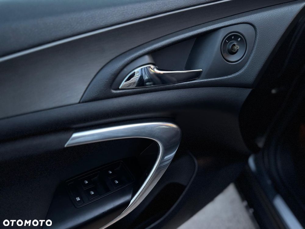 Opel Insignia 1.6 - 14