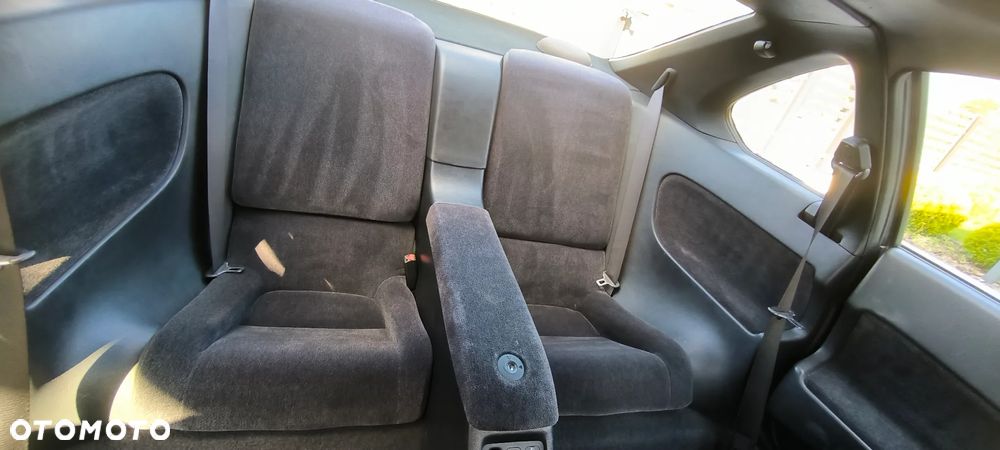 Honda Prelude 2.0i-16 - 17