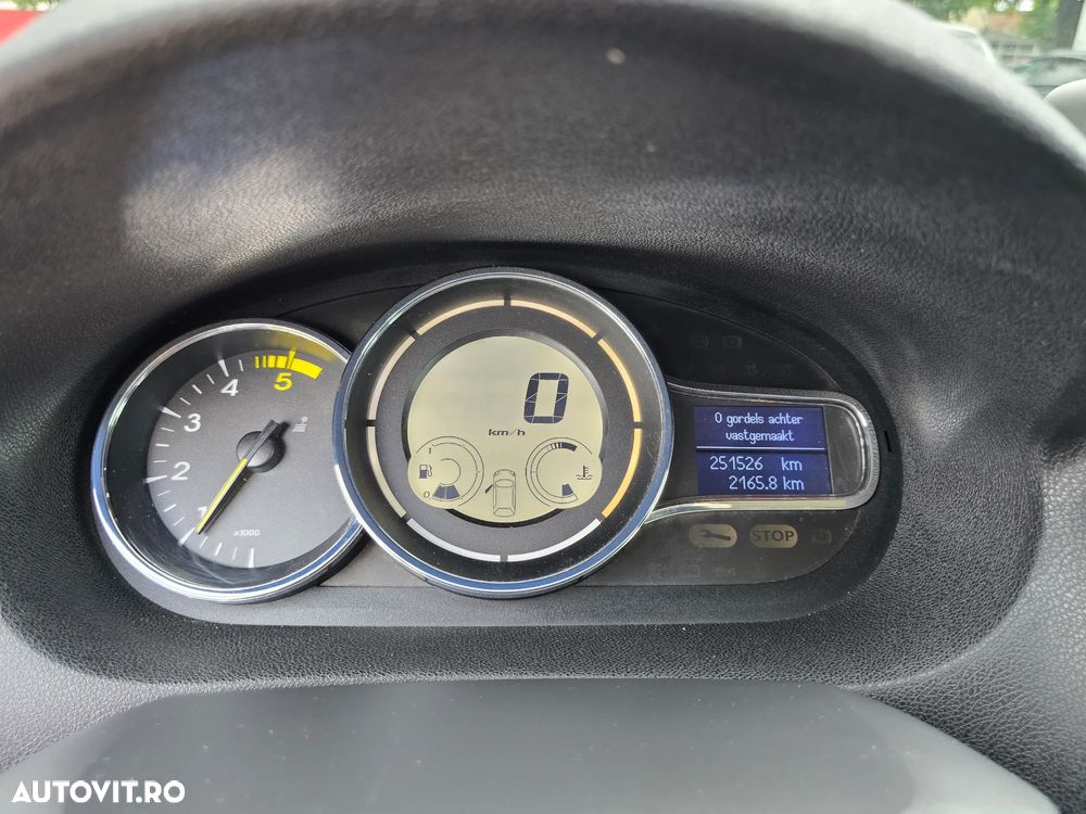 Renault Megane ENERGY dCi 110 Start & Stop Dynamique - 13