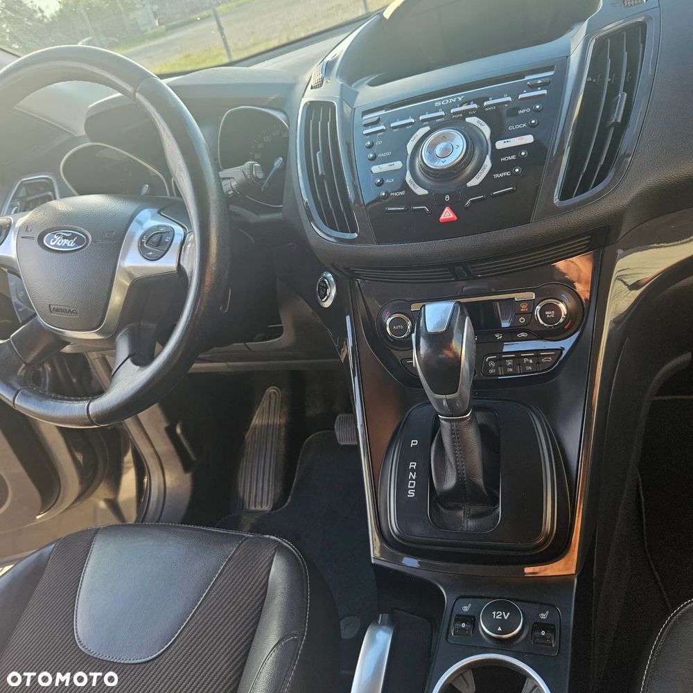 Ford Kuga 2.0 TDCi 4WD Titanium - 32