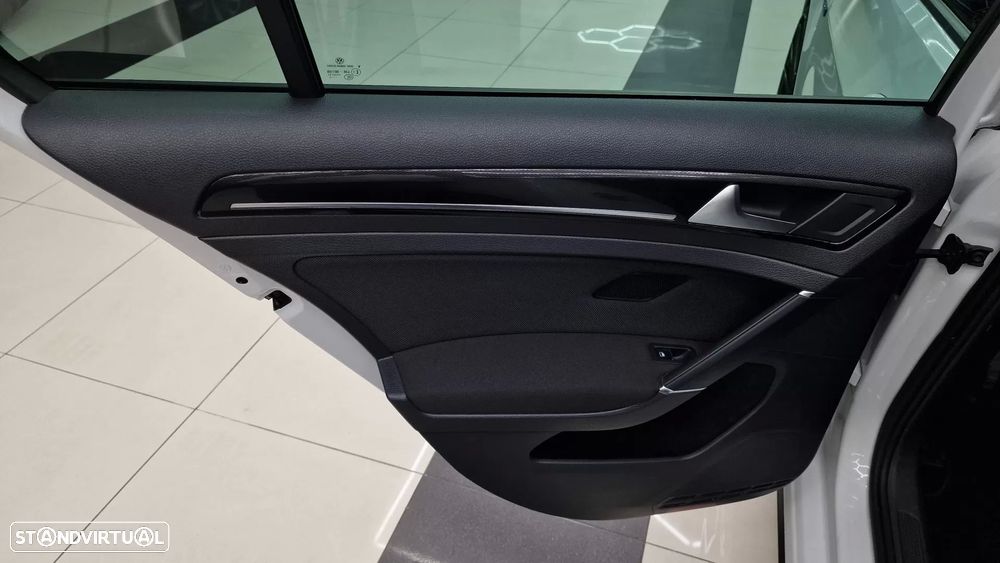 VW Golf 1.4 GTE Plug-in - 50