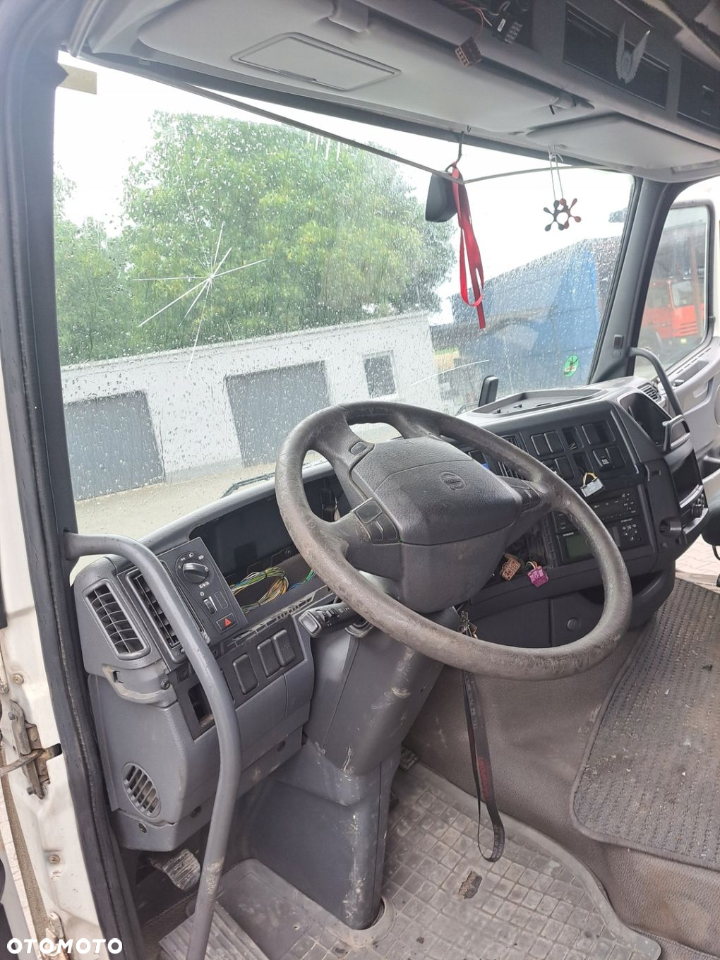 KABINA KOMPLETNA VOLVO FH 13 LIFT XL 12/13R - 12