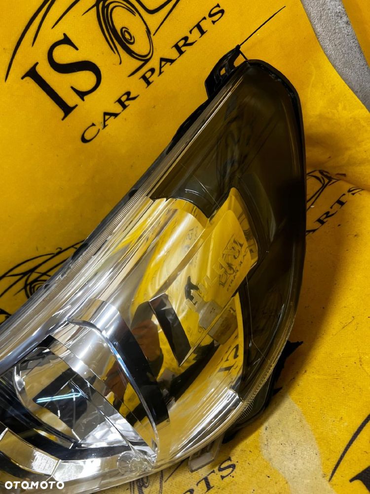 LAMPA REFLEKTOR PRZÓD PRZEDNIA LEWY LEWA TOYOTA HILUX VIII 2020 - 7
