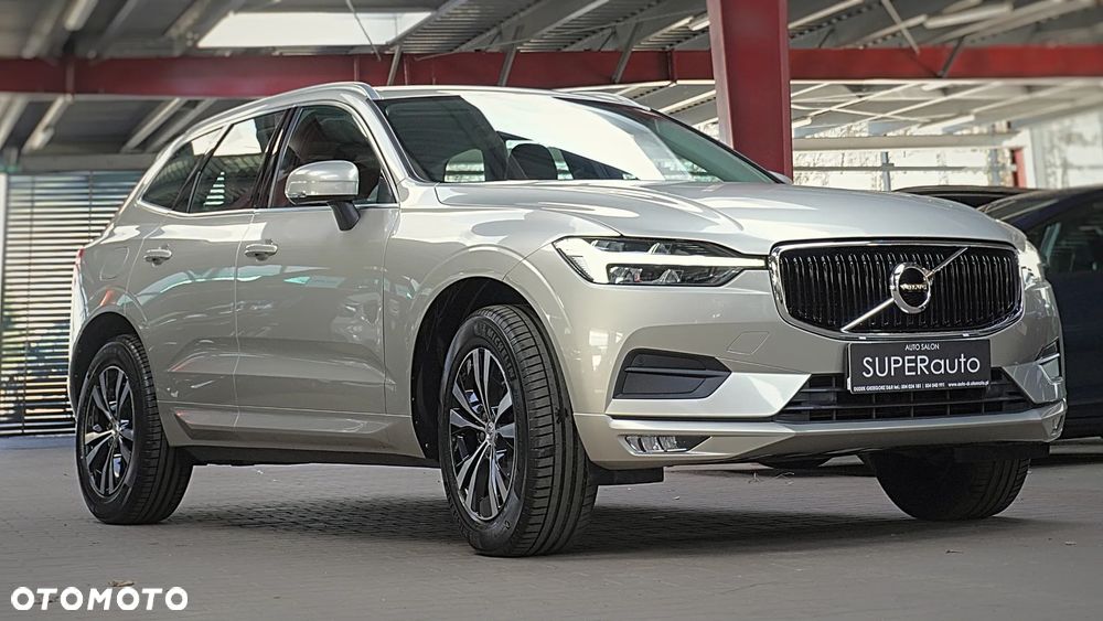 Volvo XC 60 T4 Momentum Pro - 2