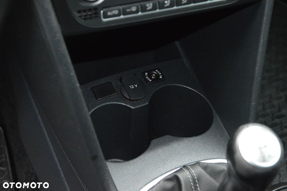 Volkswagen Polo 1.2 TDI Team - 27