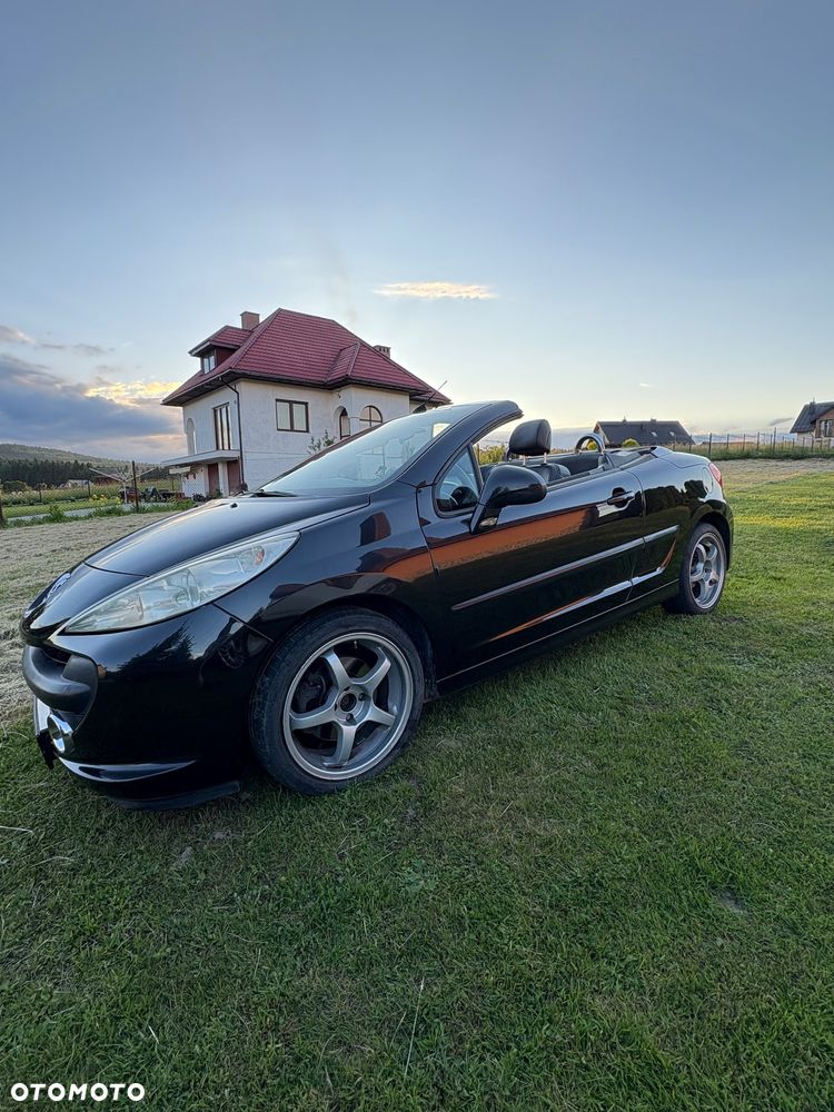 Peugeot 207 CC - 15