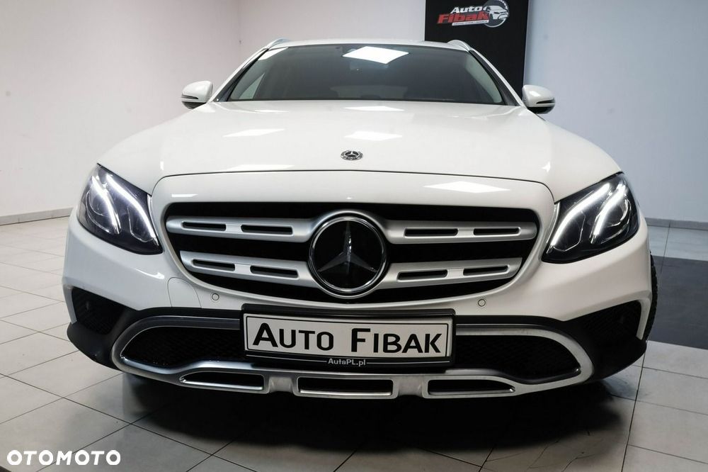 Mercedes-Benz Klasa E - 9