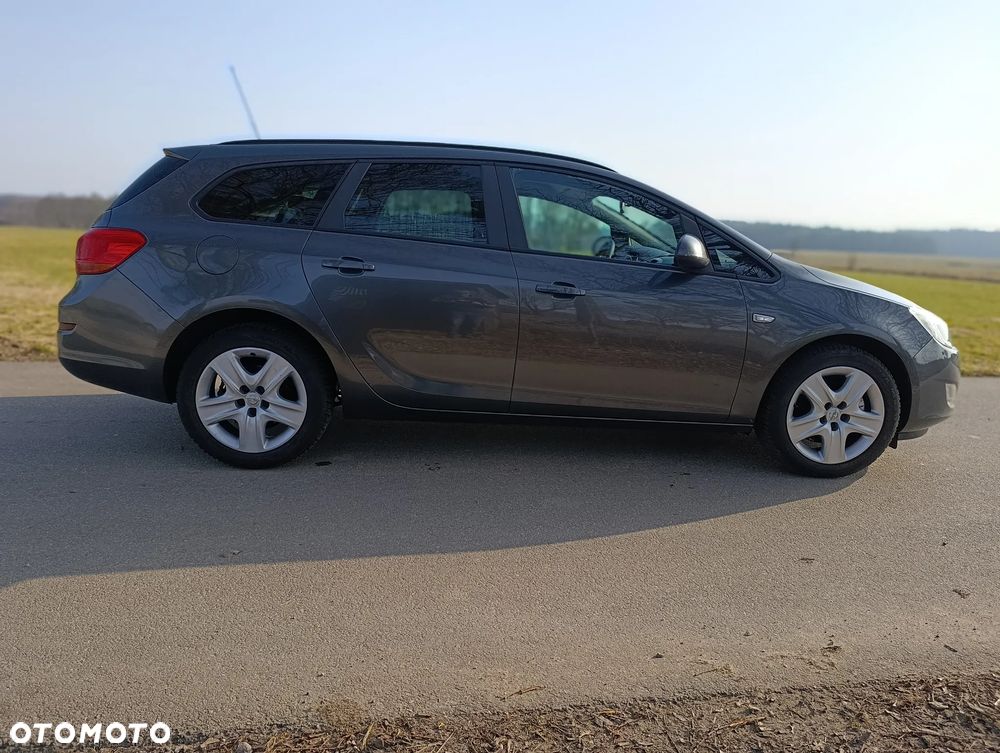Opel Astra 2.0 CDTI DPF Sport - 21