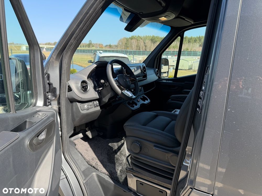 Mercedes-Benz Sprinter - 7