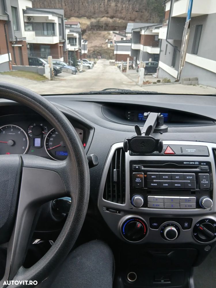 Hyundai i20 1.1 CRDi M/T Confort - 7