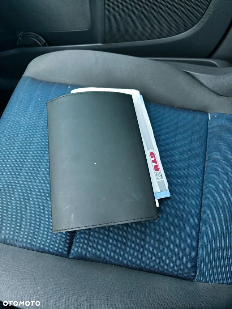 Volkswagen Golf Plus 1.6 FSI Tour Edition - 23