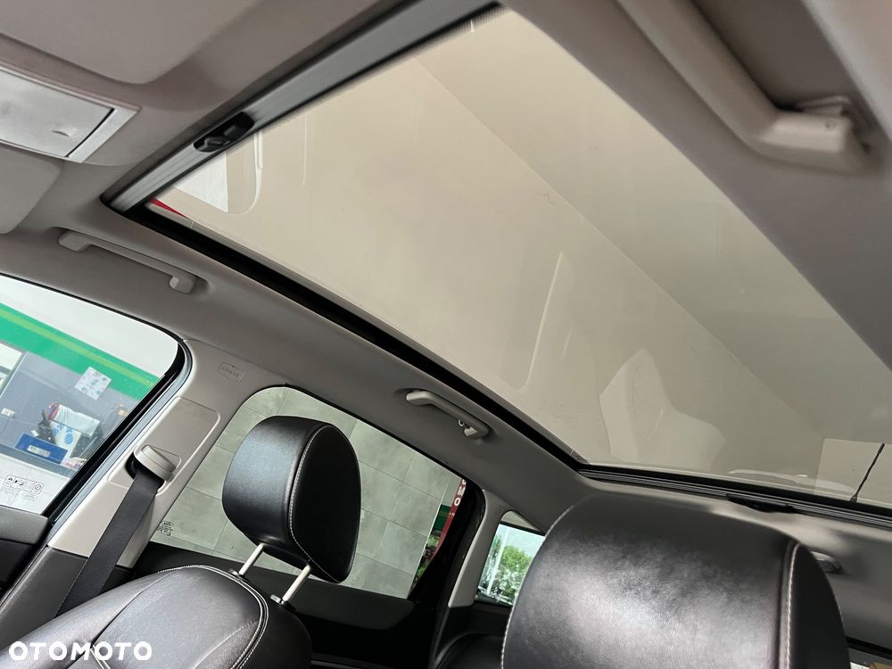 Ford Kuga - 18