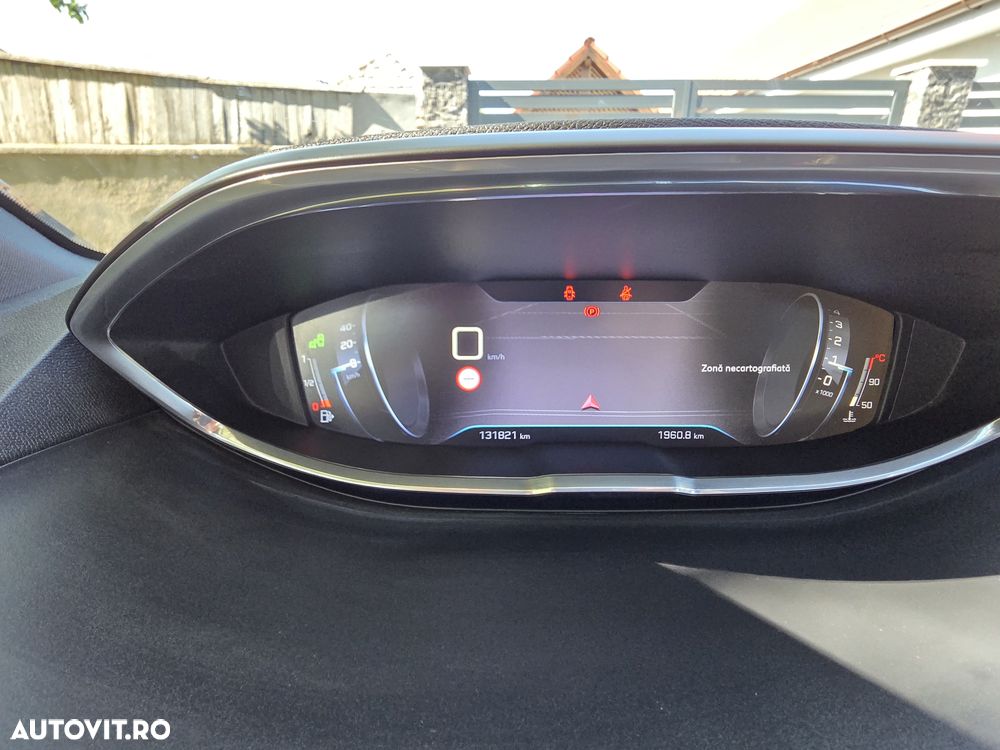 Peugeot 3008 1.2 PureTech Turbo S&S GT-Line - 18