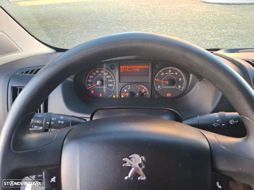 Peugeot Boxer 2.2 HDi 330 L1H1 - 12