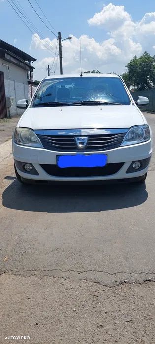 Dacia Logan 1.2 16V Laureate - 3