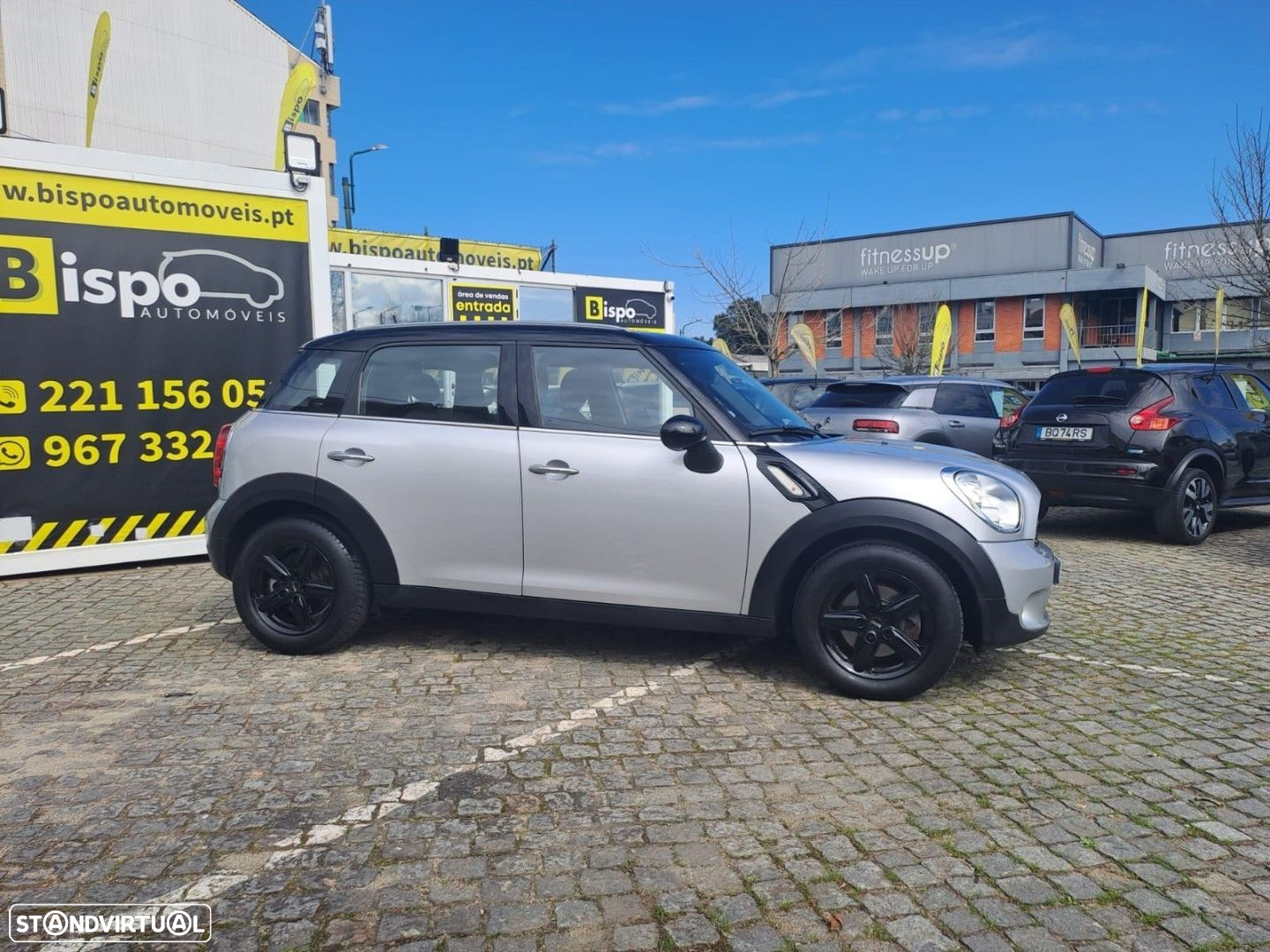 MINI Countryman One D - 9