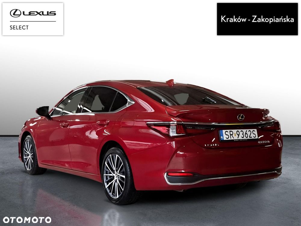 Lexus ES 300h Business Edition - 8