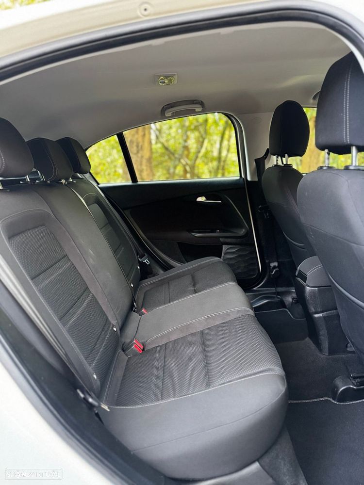 Fiat Tipo 1.3 M-Jet Lounge J17 - 25