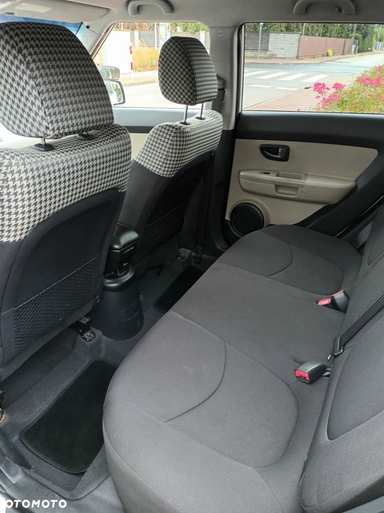 Kia Soul 1.6 XL - 9