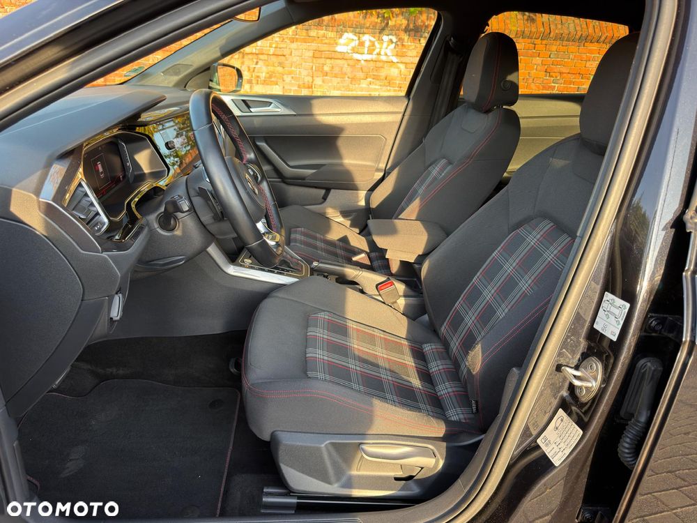 Volkswagen Polo 2.0 TSI GTI DSG - 17