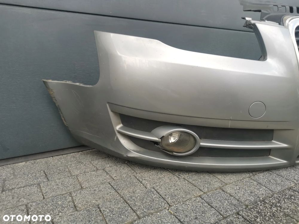 Audi A4 B7 Zderzak Przedni Kompletny - 7