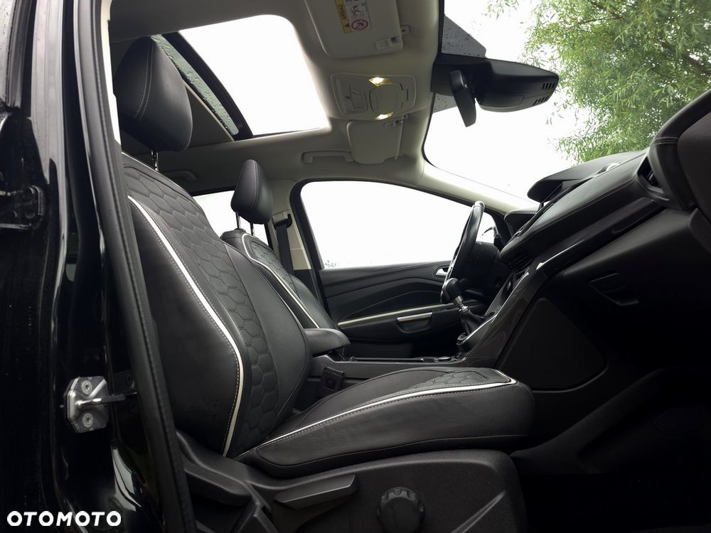 Ford Kuga Vignale 2.0 TDCi AWD - 9