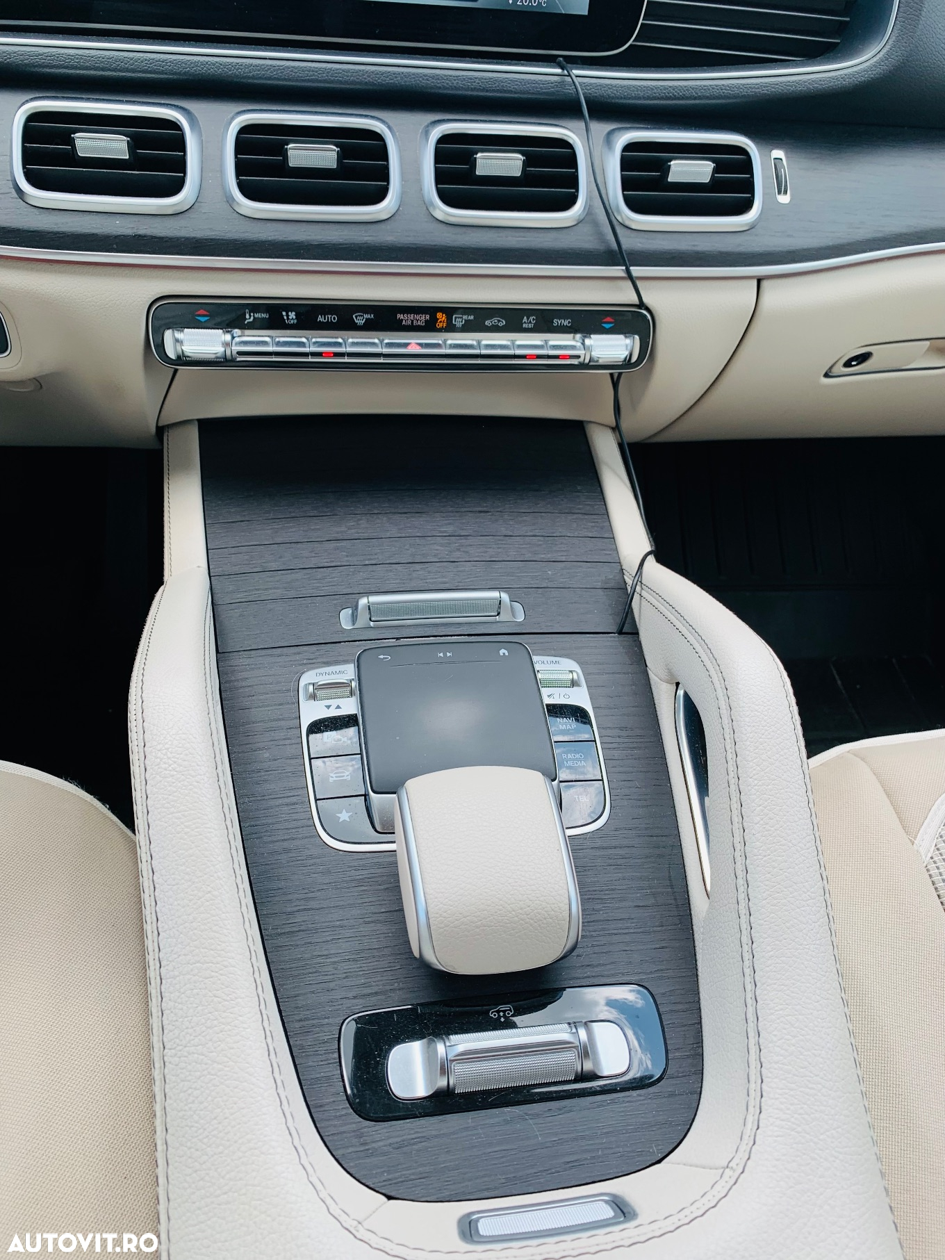 Mercedes-Benz GLE 300 d 4MATIC - 9