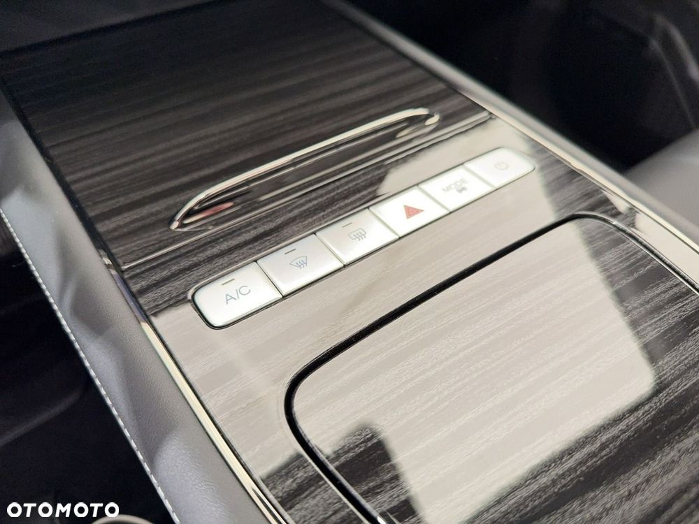 Omoda E5 - 36