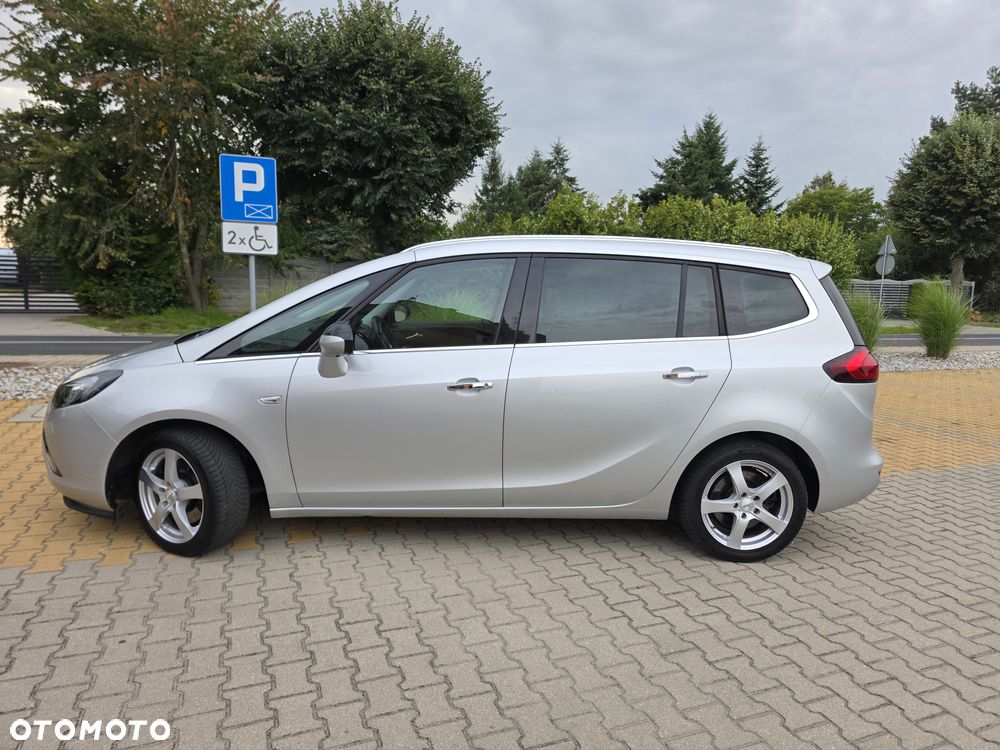 Opel Zafira - 8