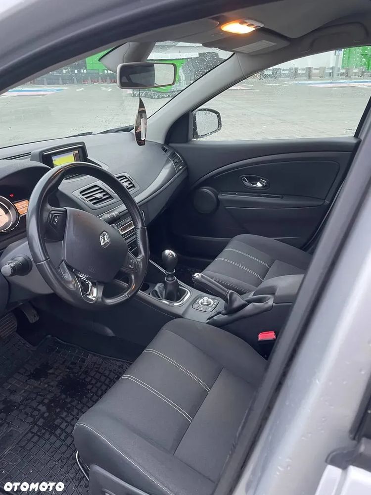 Renault Megane 1.5 dCi Life - 6