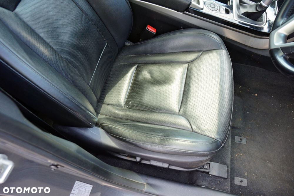 FOTELE FOTEL PRZEDNI LEWY PRAWY KANAPA WNĘTRZE I40 VF KOMBI SKÓRA CZARNA GRZANE HYUNDAI 2011-2014 - 2