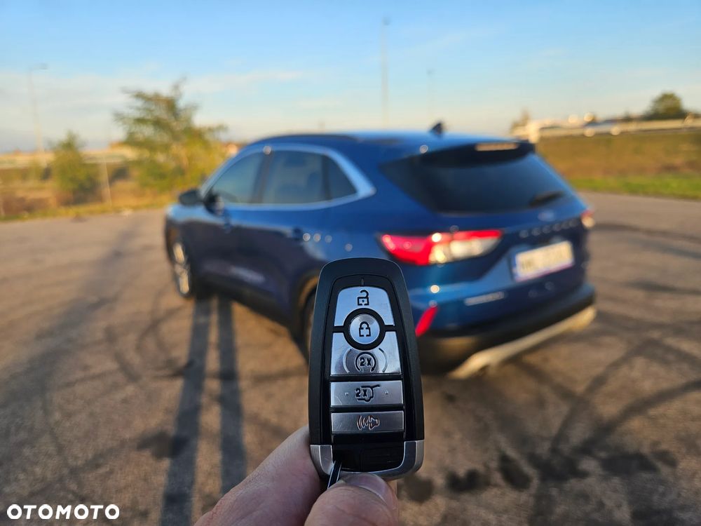 Ford Kuga 2.5 Duratec FHEV TITANIUM - 17