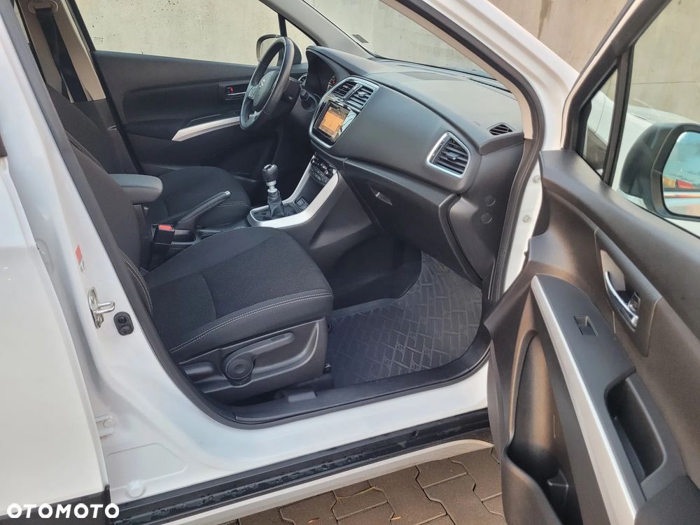 Suzuki SX4 S-Cross 1.6 DDiS 4x4 limited+ - 27