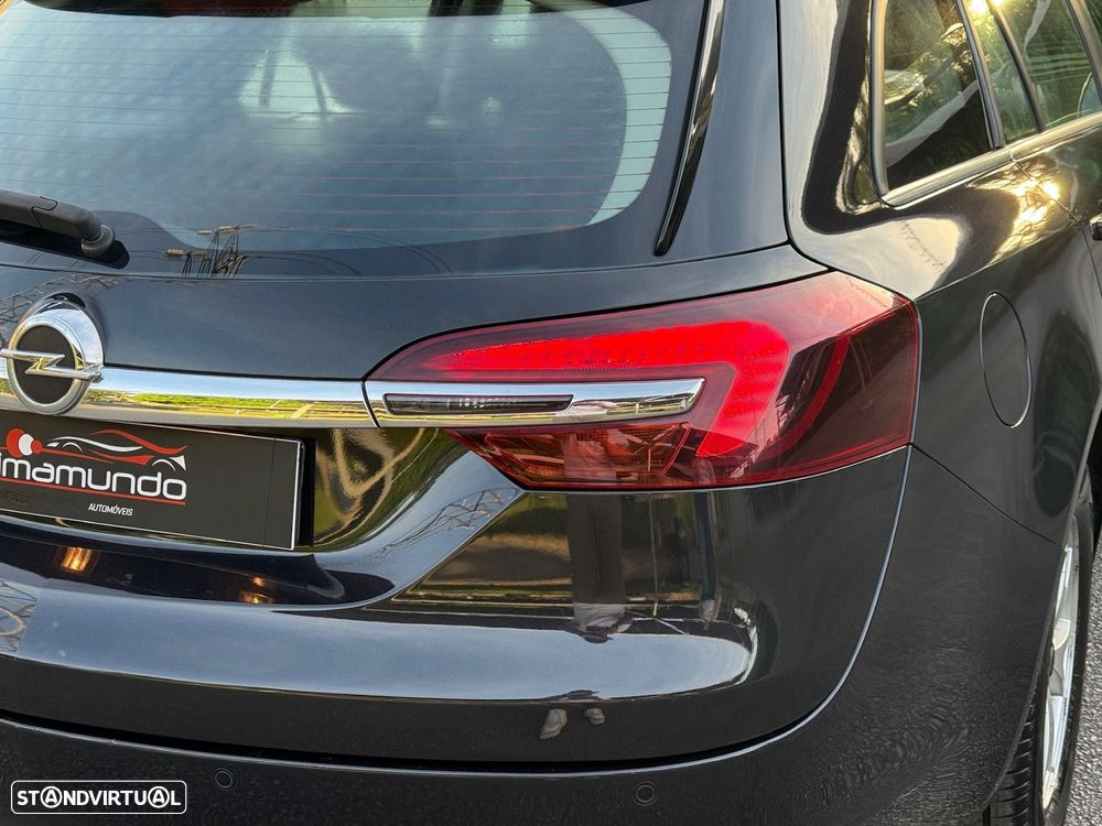 Opel Insignia Sports Tourer - 9