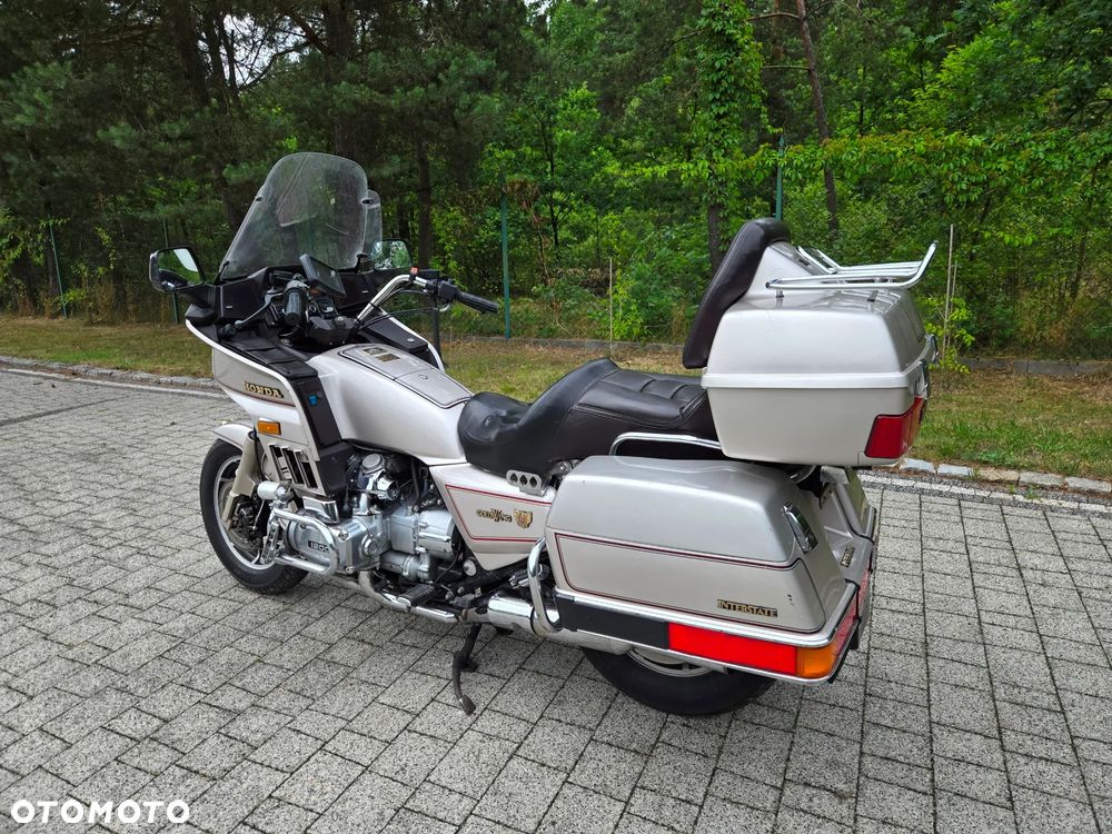 Honda GL - 19