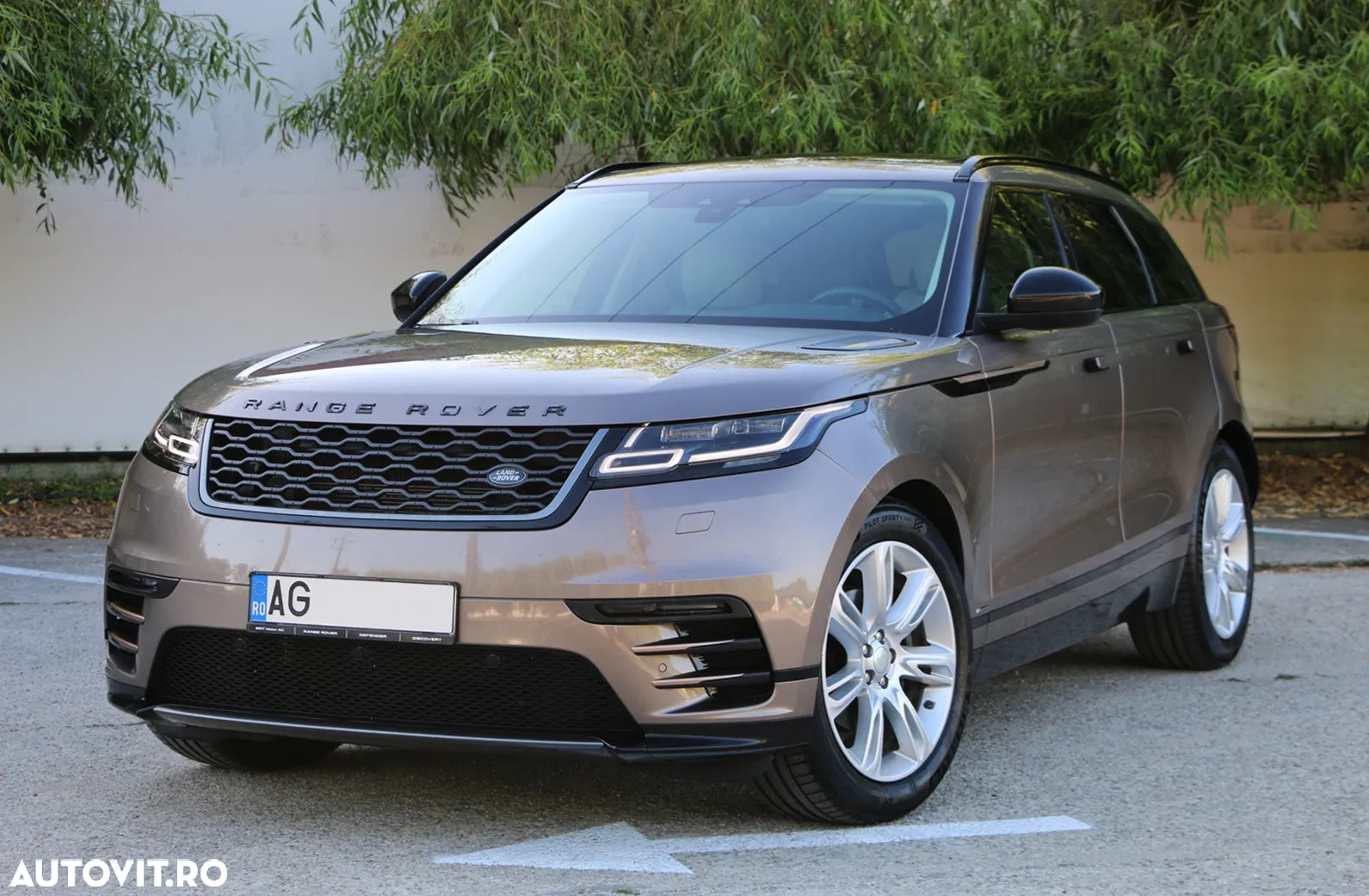 Land Rover Range Rover Velar 2.0 R-Dynamic - 3