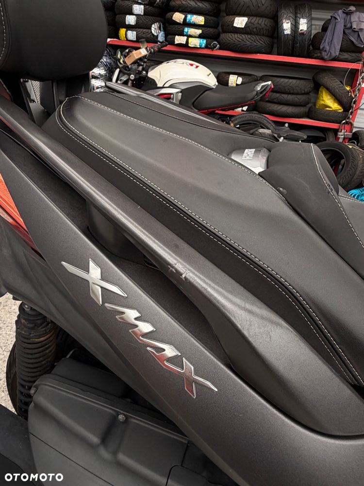 Yamaha X-max - 21