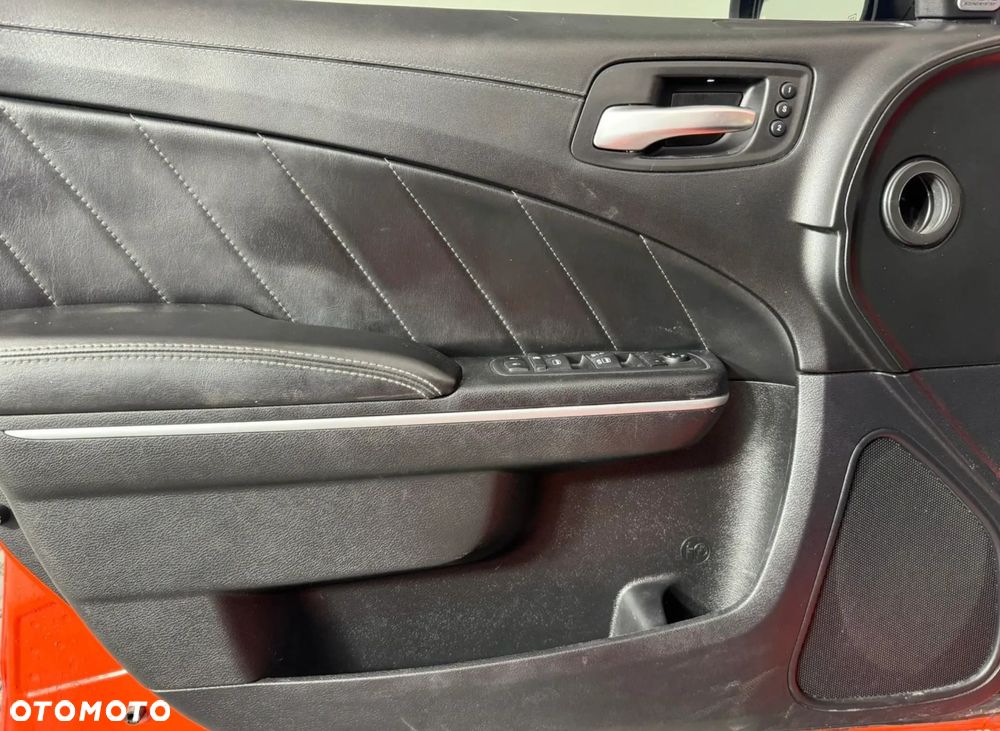 Dodge Charger 6.4 Scat Pack Widebody - 20