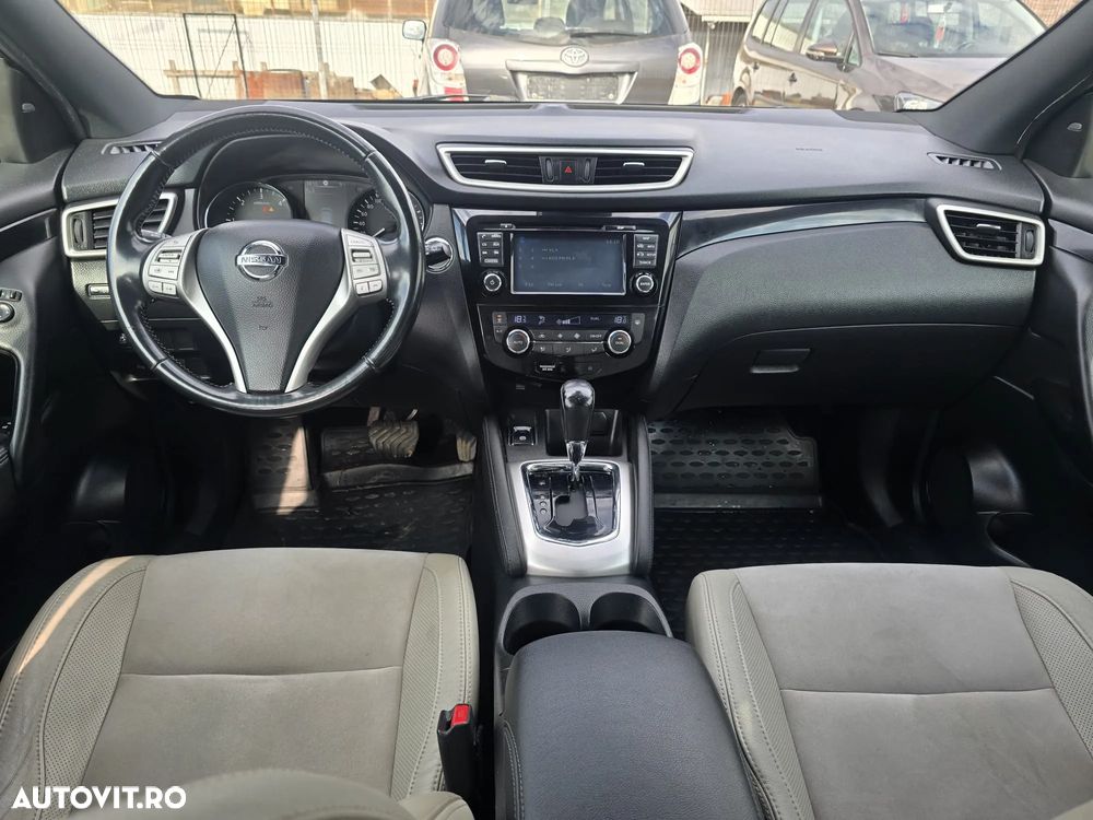 Nissan Qashqai 1.6 DCI Start/Stop X-TRONIC Tekna - 12