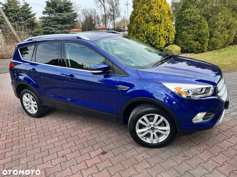 Ford Kuga 1.5 EcoBoost 2x4 Cool & Connect - 4