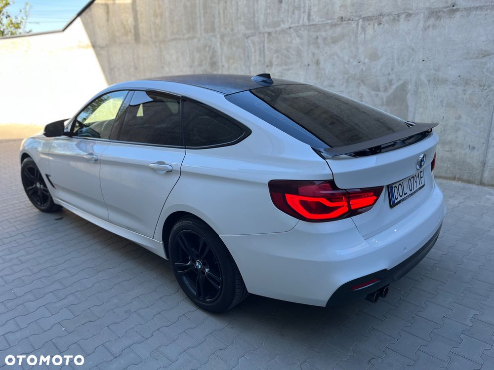 BMW 3GT 330d M Sport - 10