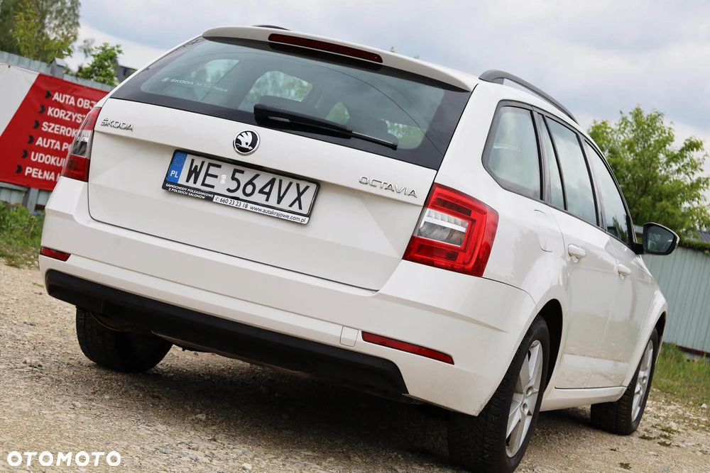 Skoda Octavia 2.0 TDI Ambition DSG - 5