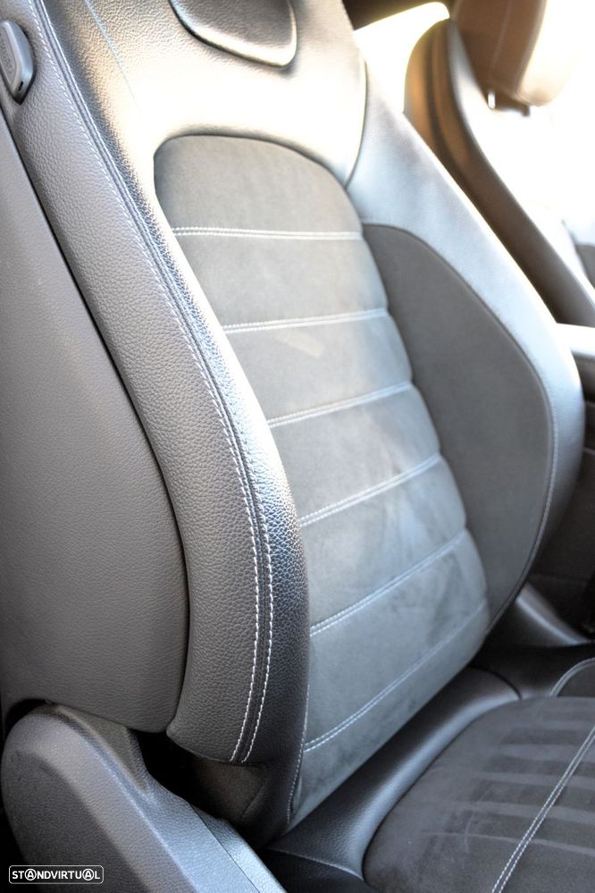 Mercedes-Benz C 300 AMG Line - 30