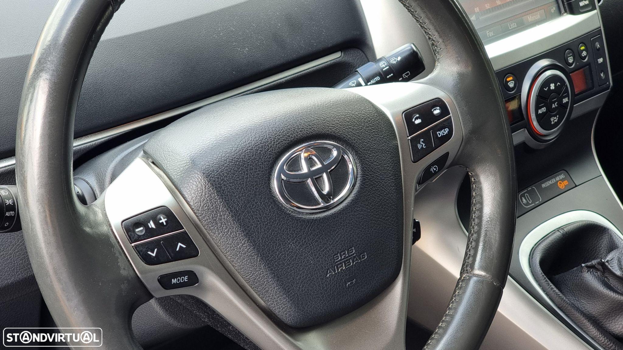 Toyota Verso 1.6 D-4D Comfort - 19
