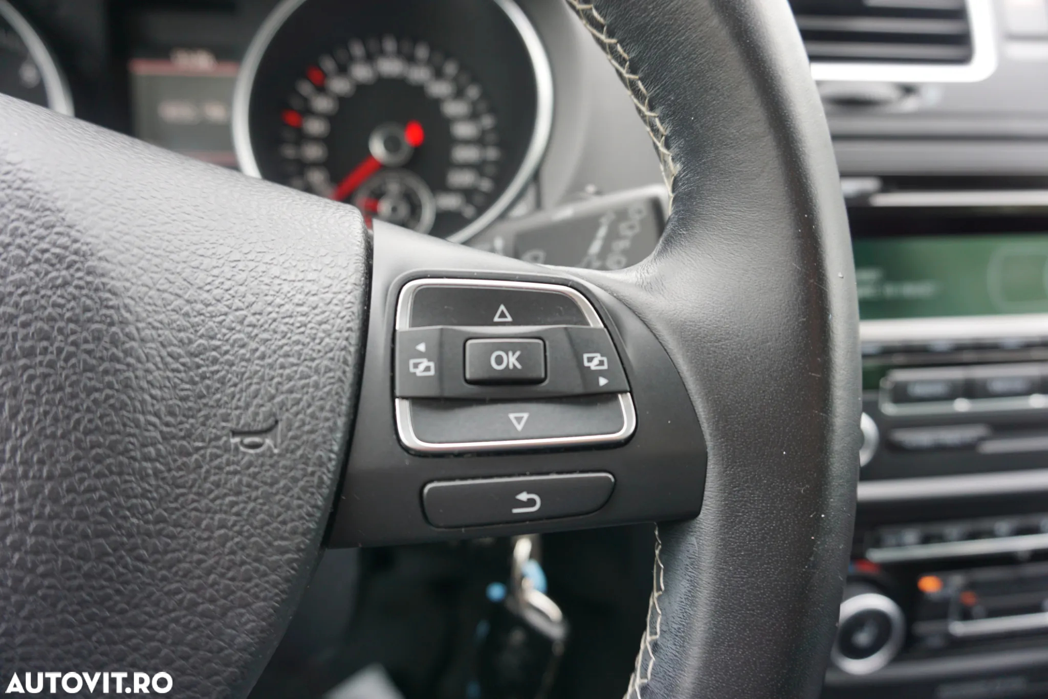 Volkswagen Golf 1.2 TSI BlueMotion Technology MATCH - 22