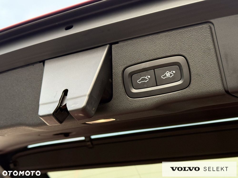 Volvo XC 60 - 30