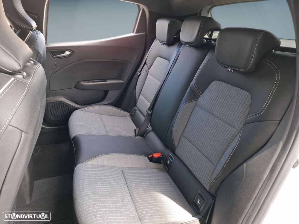 Renault Clio 1.0 TCe Techno - 12